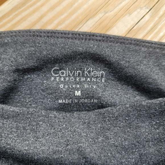 Calvin Klein 3/4 length tights quick dry - Picture 2 of 4